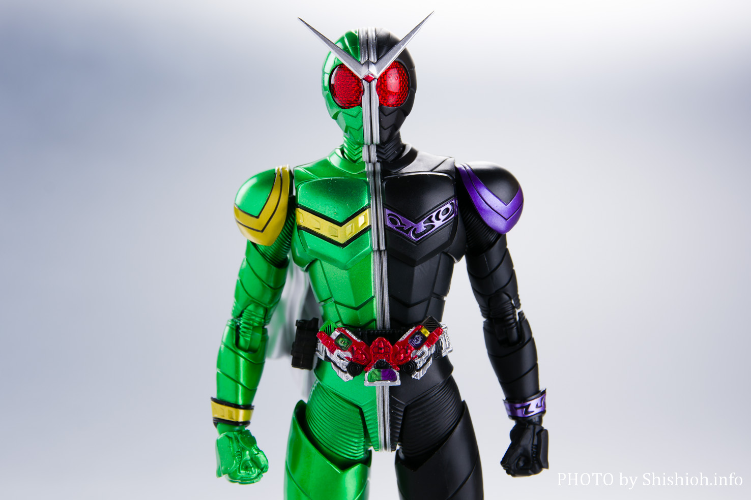 レビュー】S.H.Figuarts（真骨彫製法）仮面ライダーW サイクロン 